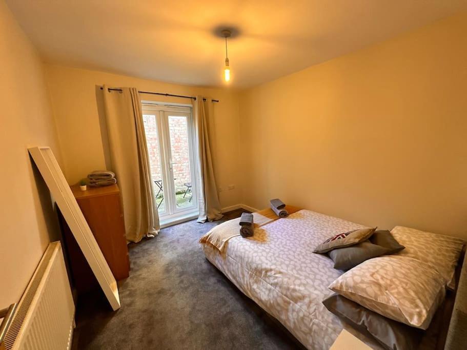 2 Bedroom Apartment In Se13 Лондон Екстер'єр фото