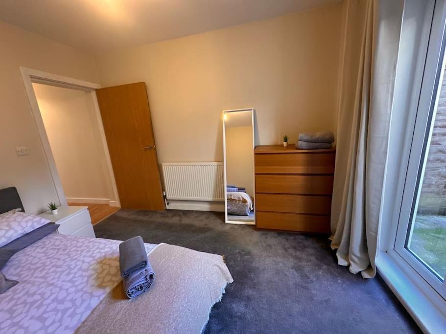 2 Bedroom Apartment In Se13 Лондон Екстер'єр фото